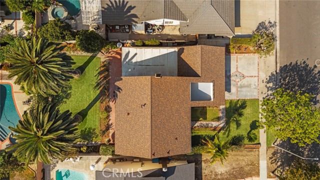 MLS #OC25231708 image #40