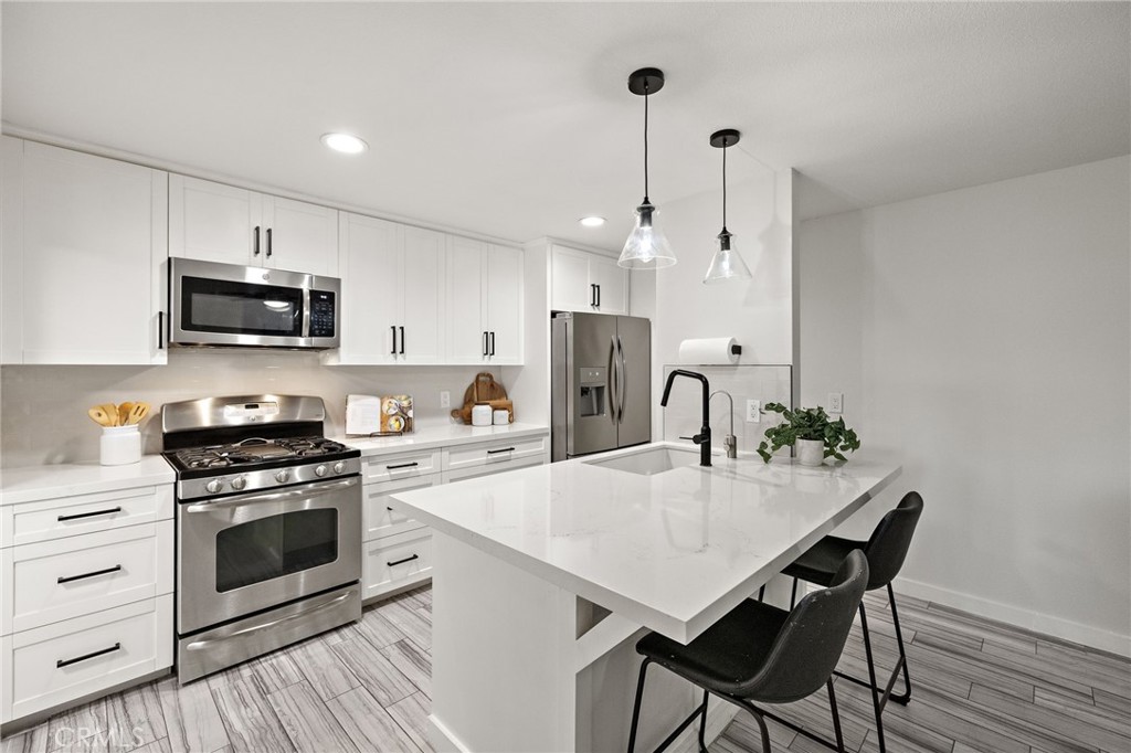 MLS #OC25231725 image #13