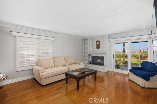 MLS #OC25231875 image #12