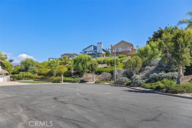 MLS #OC25231875 image #35