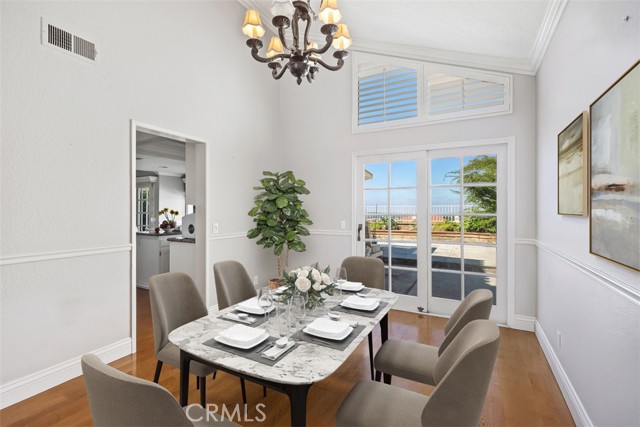 MLS #OC25231875 image #6