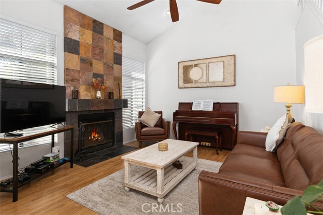MLS #OC25231939 image #3