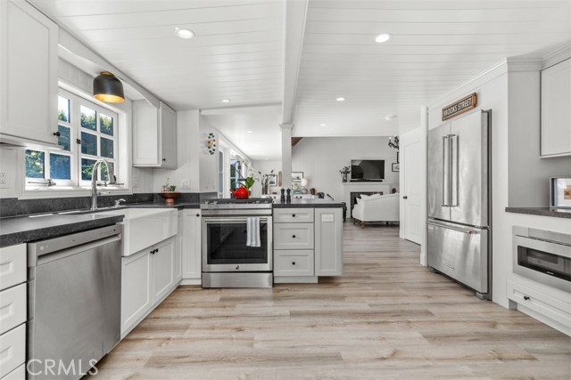 MLS #OC25231945 image #14