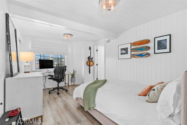 MLS #OC25231945 image #15