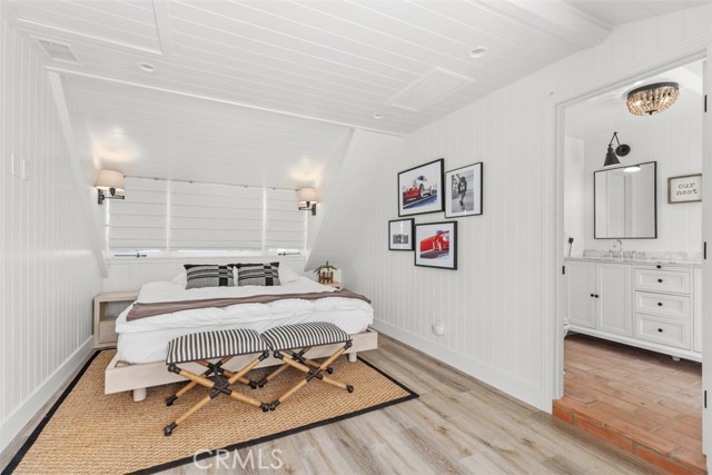 MLS #OC25231945 image #21