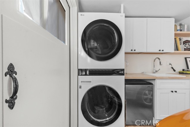 MLS #OC25231945 image #31