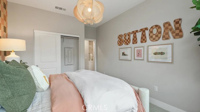 MLS #OC25232024 image #11