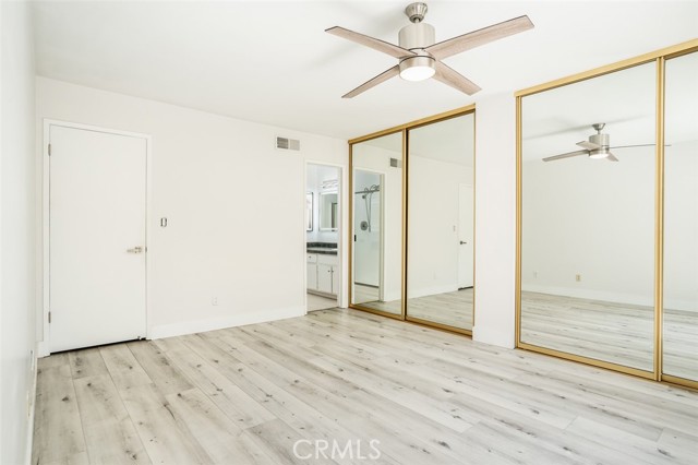 MLS #OC25232179 image #17