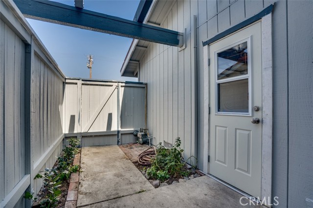 MLS #OC25232179 image #21