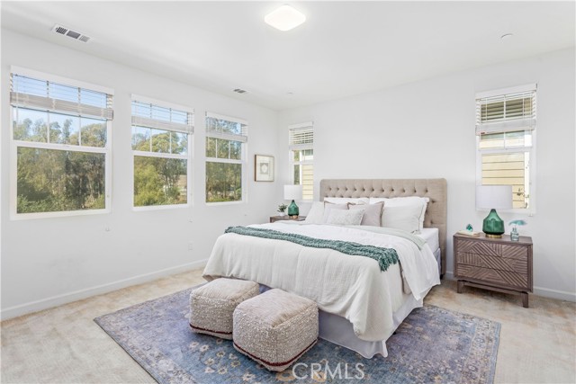 MLS #OC25232201 image #11