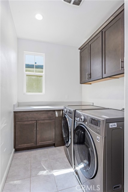 MLS #OC25232201 image #20