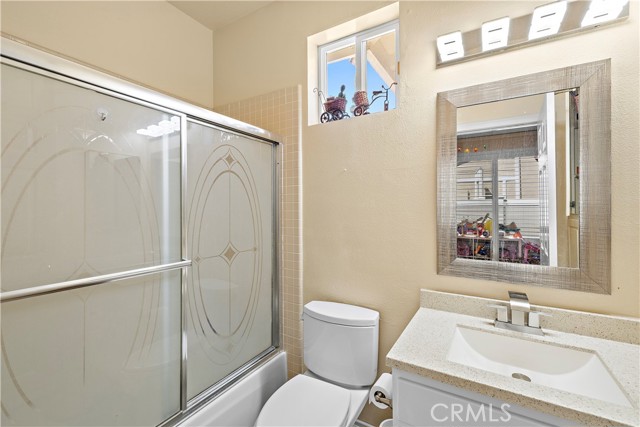 MLS #OC25232328 image #19