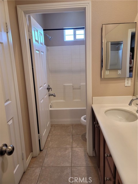 MLS #OC25232353 image #10