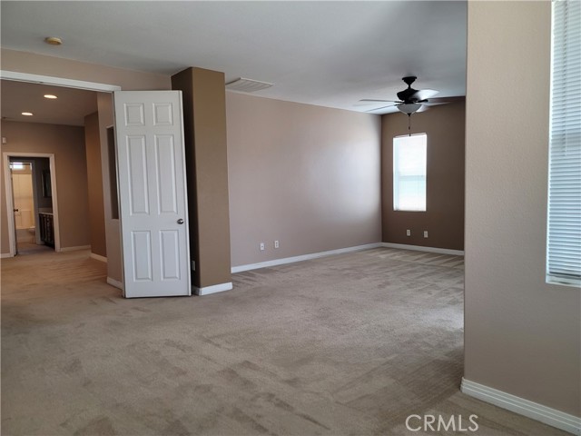 MLS #OC25232353 image #13