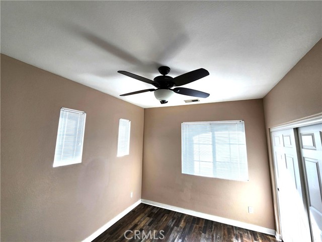 MLS #OC25232353 image #24