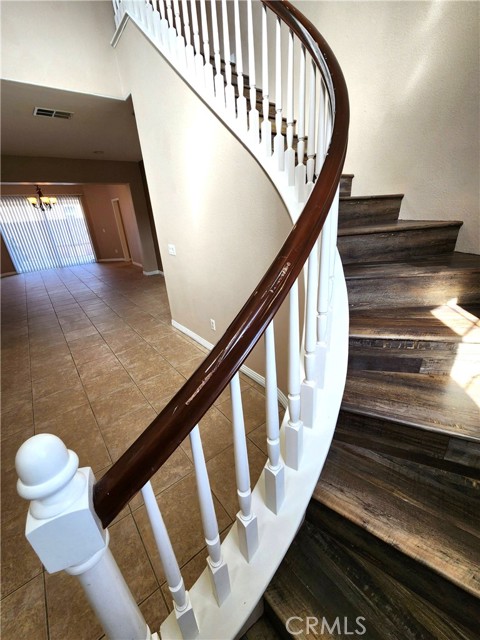 MLS #OC25232353 image #8