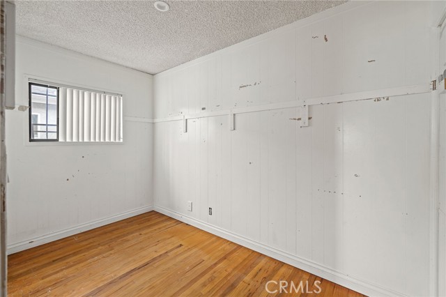 MLS #OC25232356 image #19