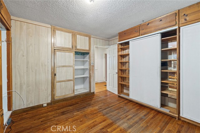 MLS #OC25232356 image #9