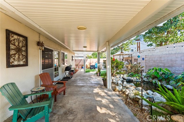 MLS #OC25232357 image #1