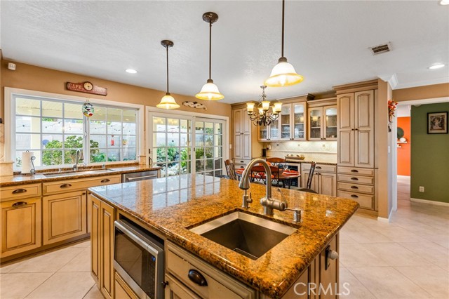 MLS #OC25232357 image #18