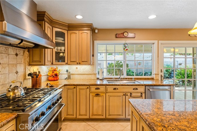 MLS #OC25232357 image #19