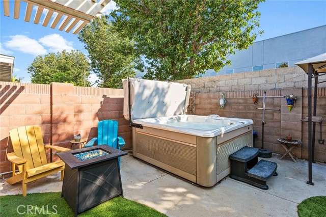 MLS #OC25232357 image #33