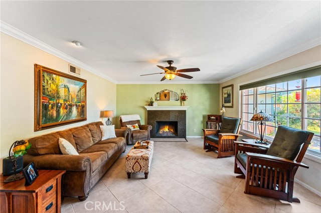 MLS #OC25232357 image #7