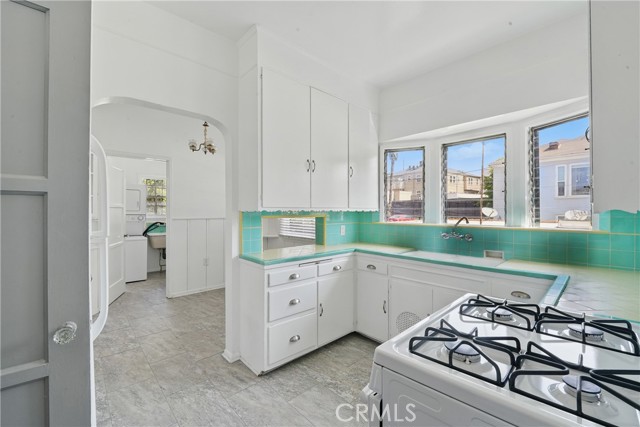 MLS #OC25232390 image #11