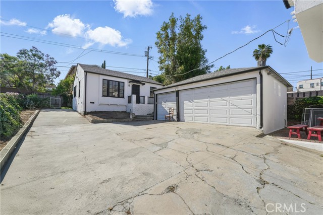 MLS #OC25232390 image #28