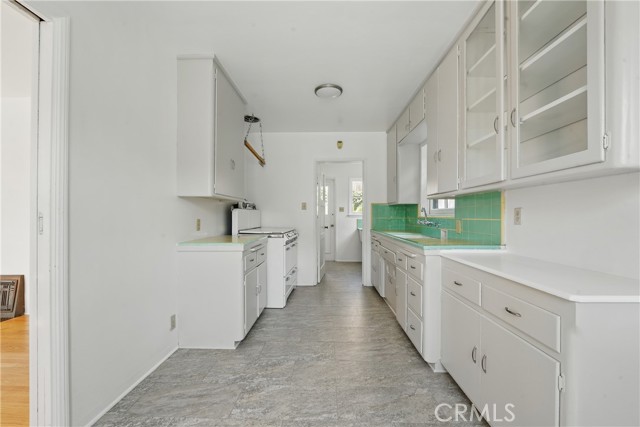 MLS #OC25232390 image #35