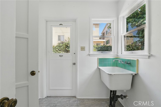 MLS #OC25232390 image #38