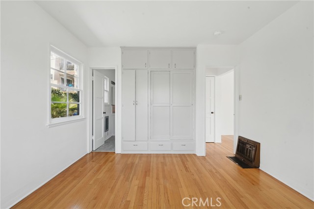 MLS #OC25232390 image #41