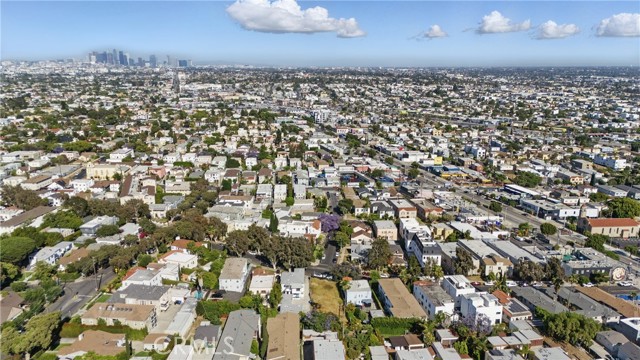 MLS #OC25232390 image #47