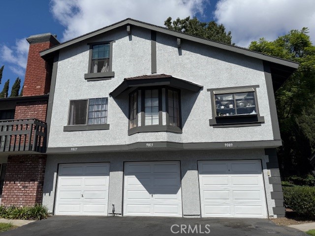 MLS #OC25232412 image #0