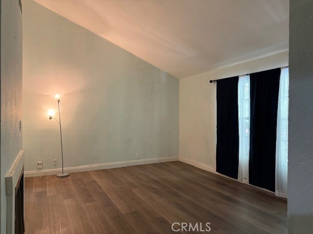 MLS #OC25232412 image #5