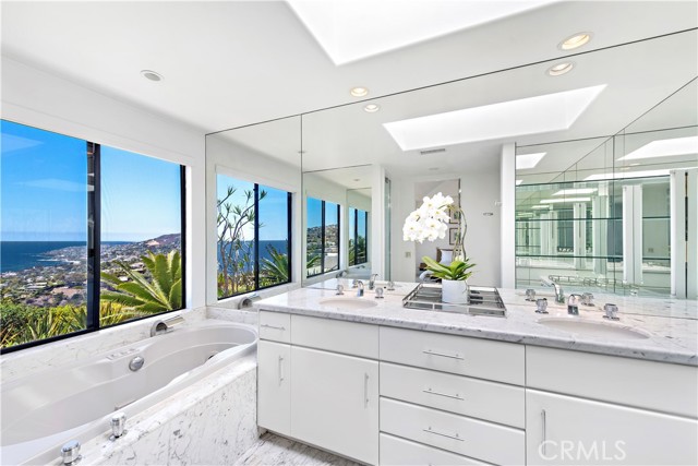 MLS #OC25232441 image #20