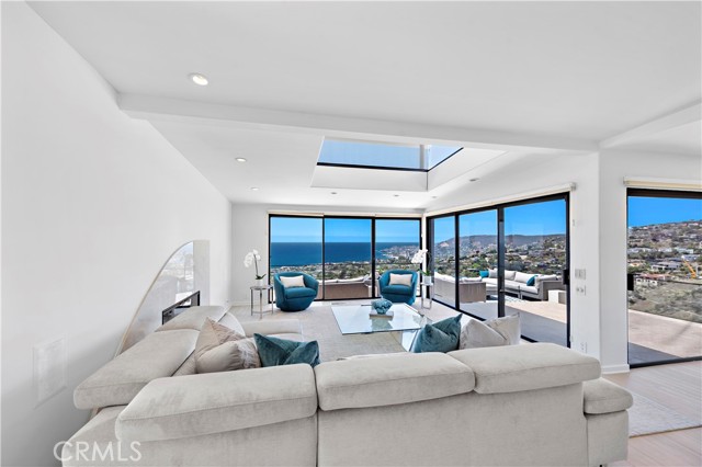 MLS #OC25232441 image #7