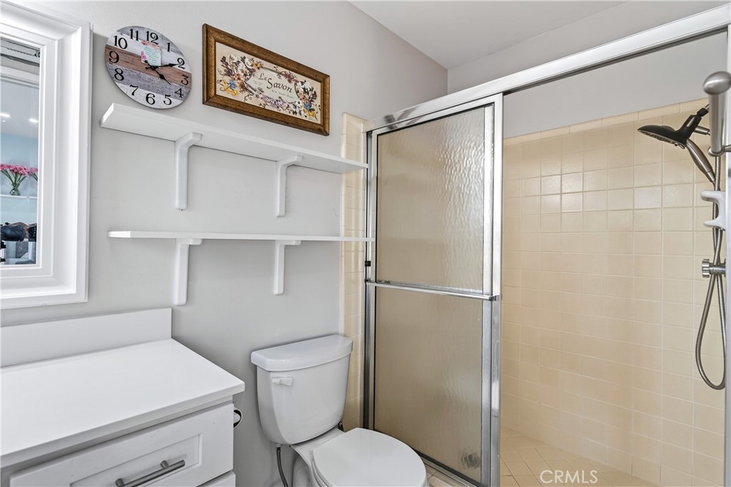 MLS #OC25232443 image #11