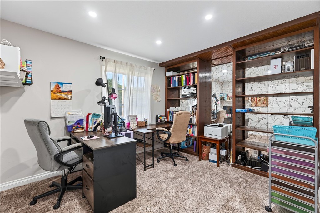 MLS #OC25232443 image #12