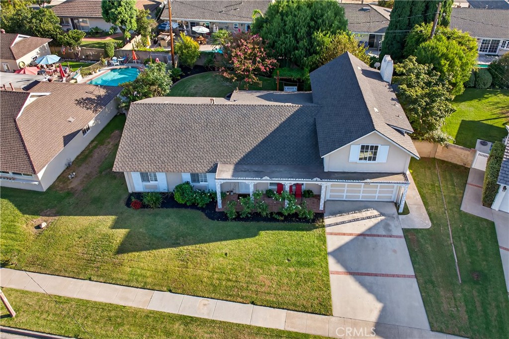 MLS #OC25232443 image #3