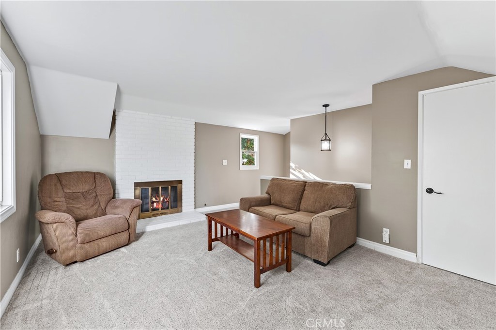 MLS #OC25232443 image #35