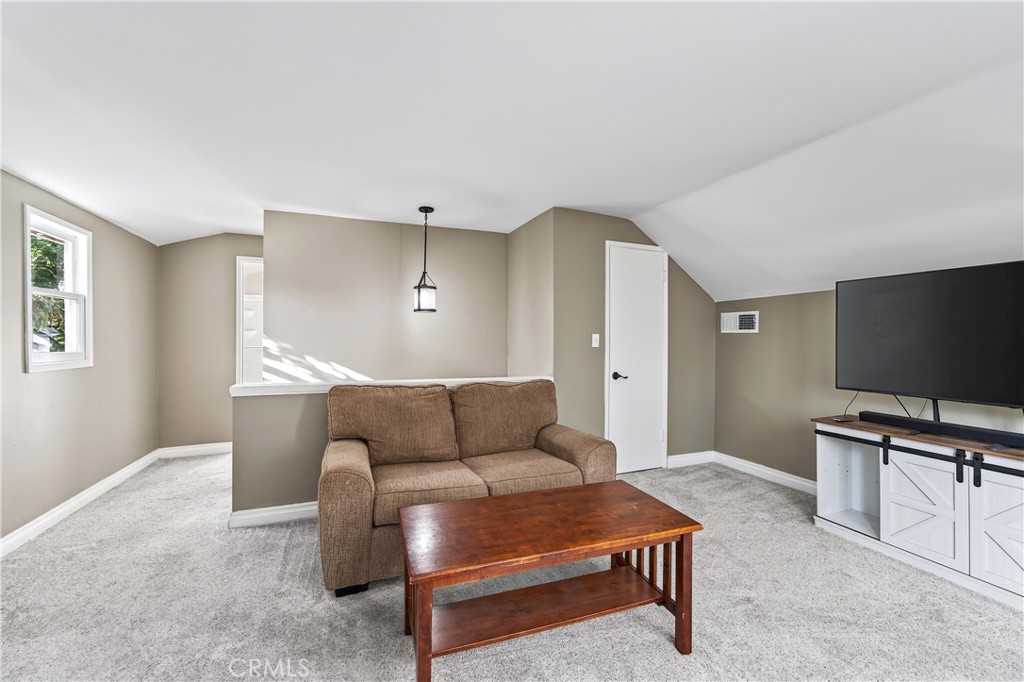 MLS #OC25232443 image #36