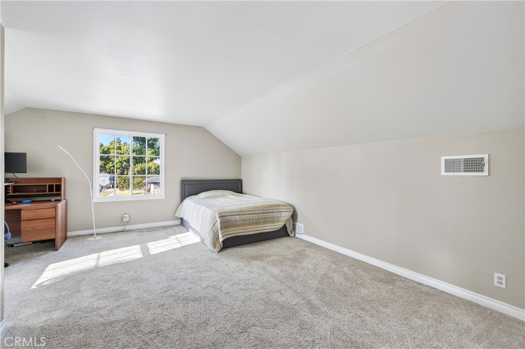 MLS #OC25232443 image #37