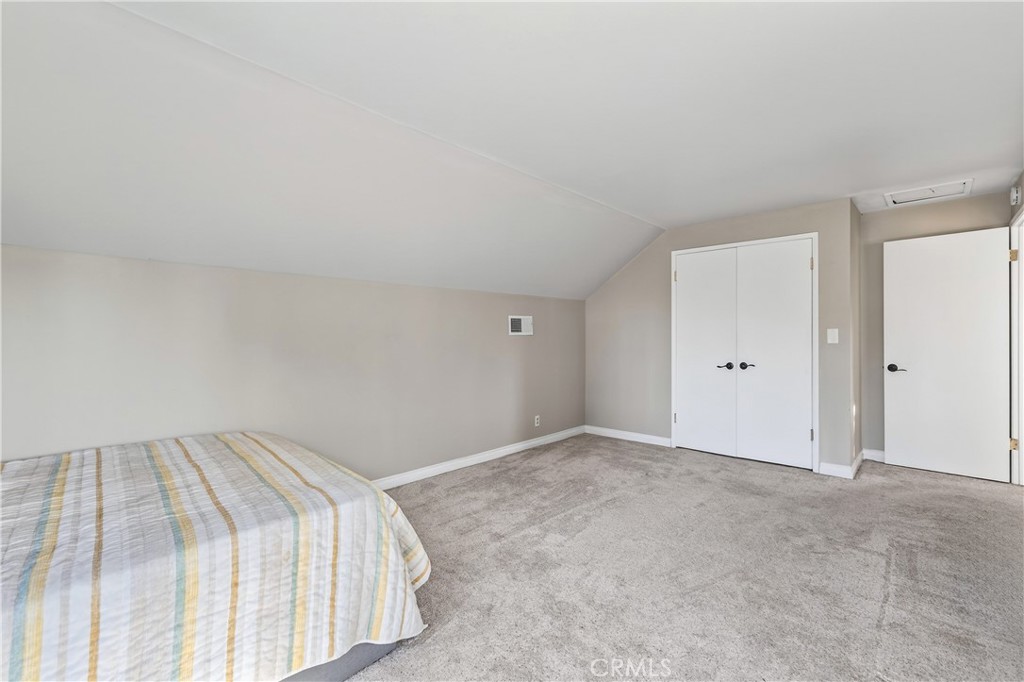 MLS #OC25232443 image #40