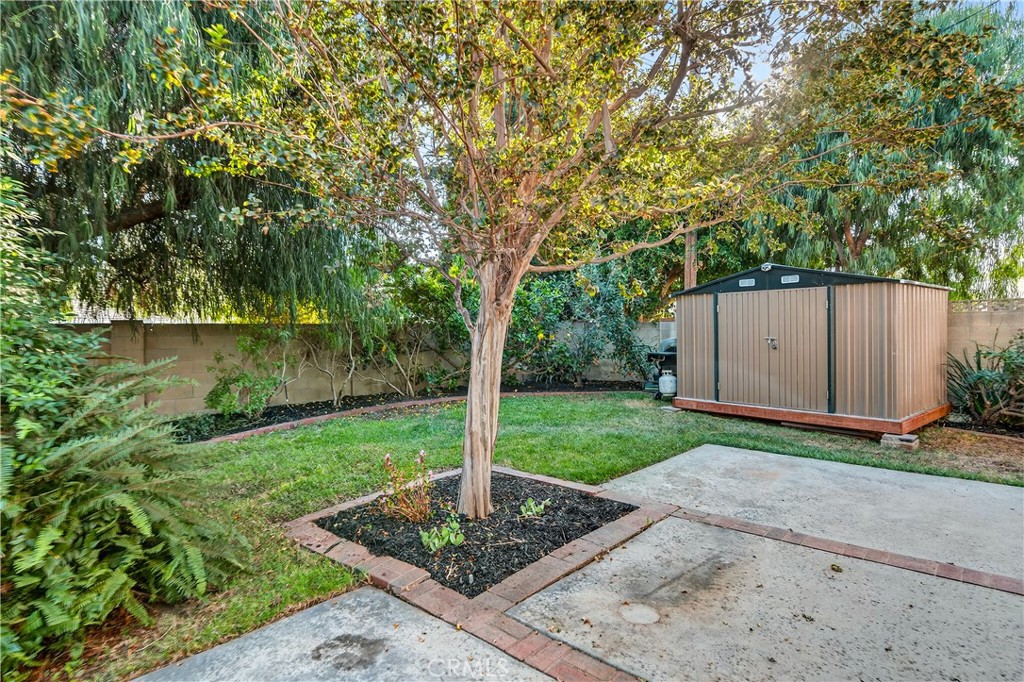 MLS #OC25232443 image #46