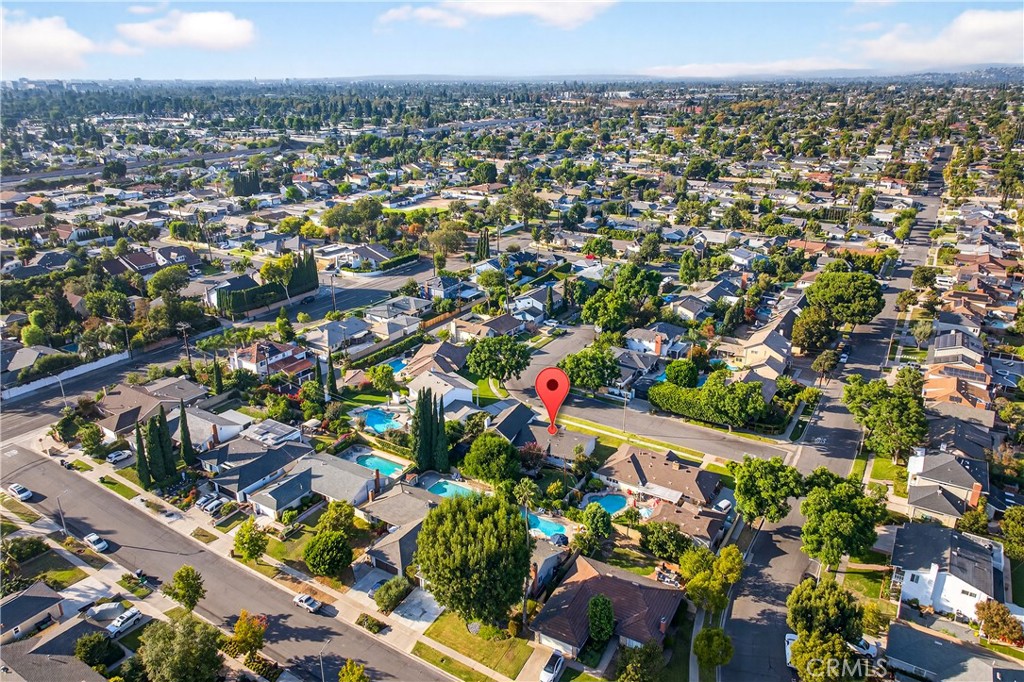 MLS #OC25232443 image #6