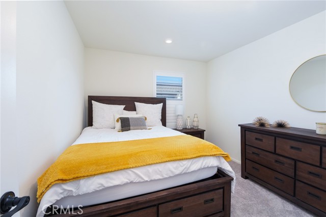 MLS #OC25232448 image #9