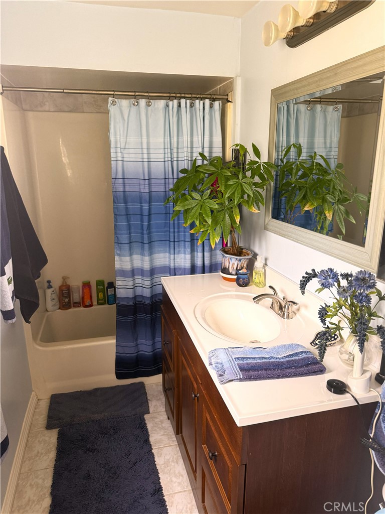 MLS #OC25232456 image #13