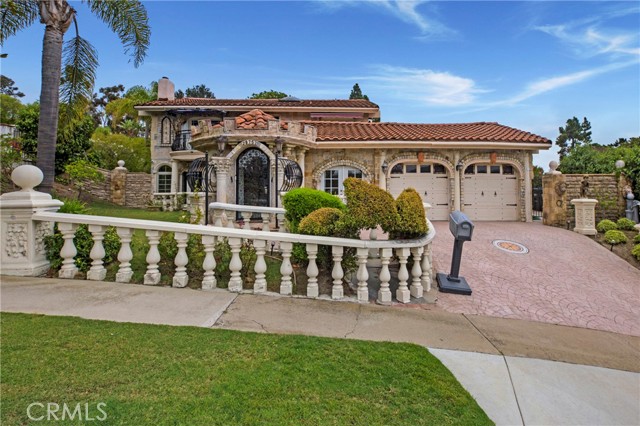 MLS #OC25232458 img 0