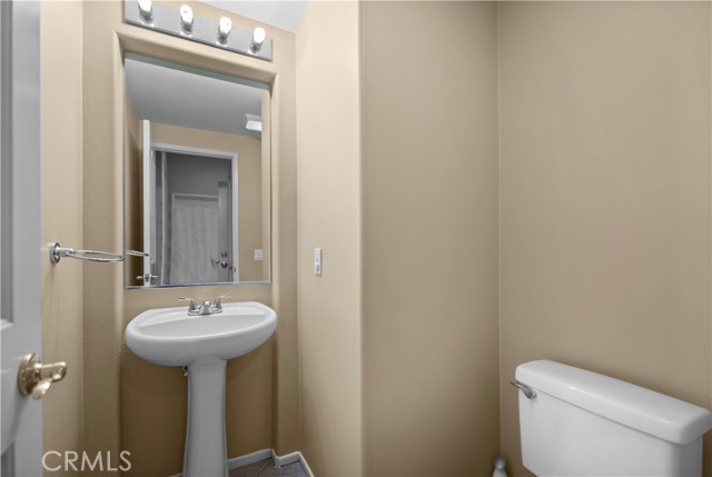 MLS #OC25232482 image #11